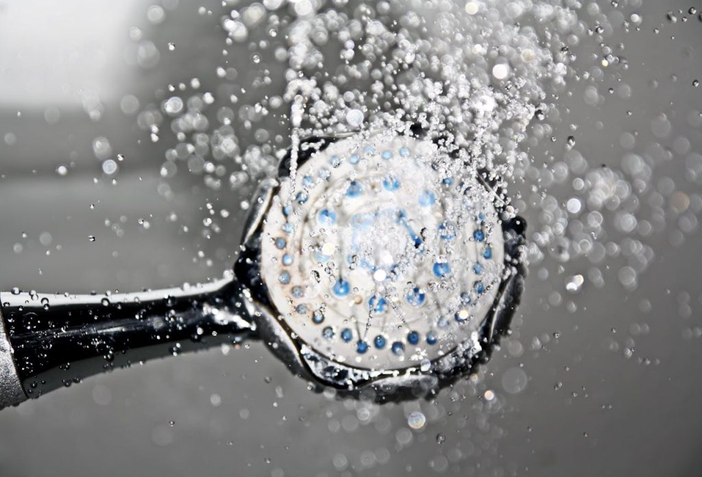 Les bienfaits des bains froids : mode ou véritable atout santé ?
