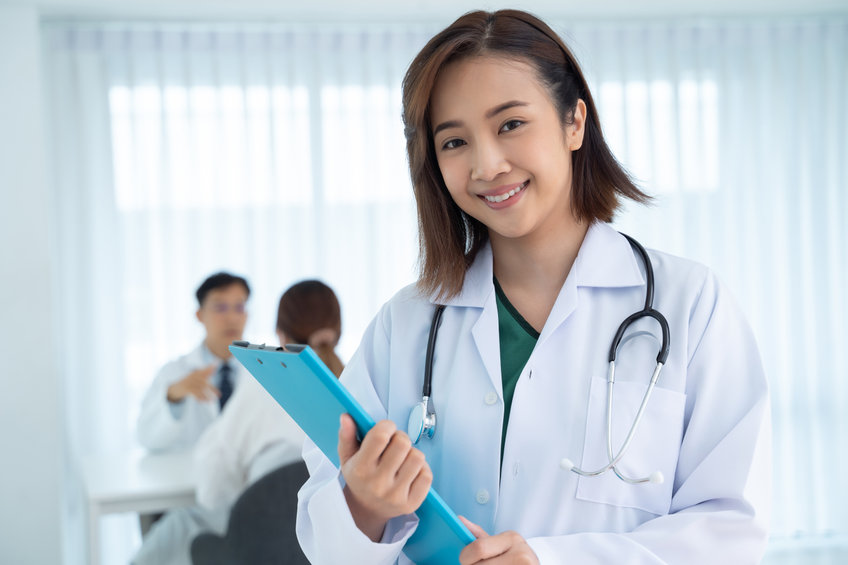 Comment choisir sa formation médico-sociale ?