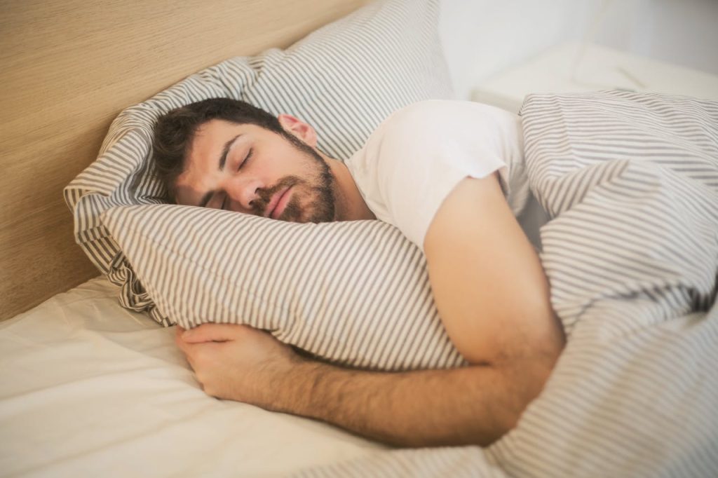 Routine du soir : 7 étapes pour s’endormir rapidement et mieux dormir