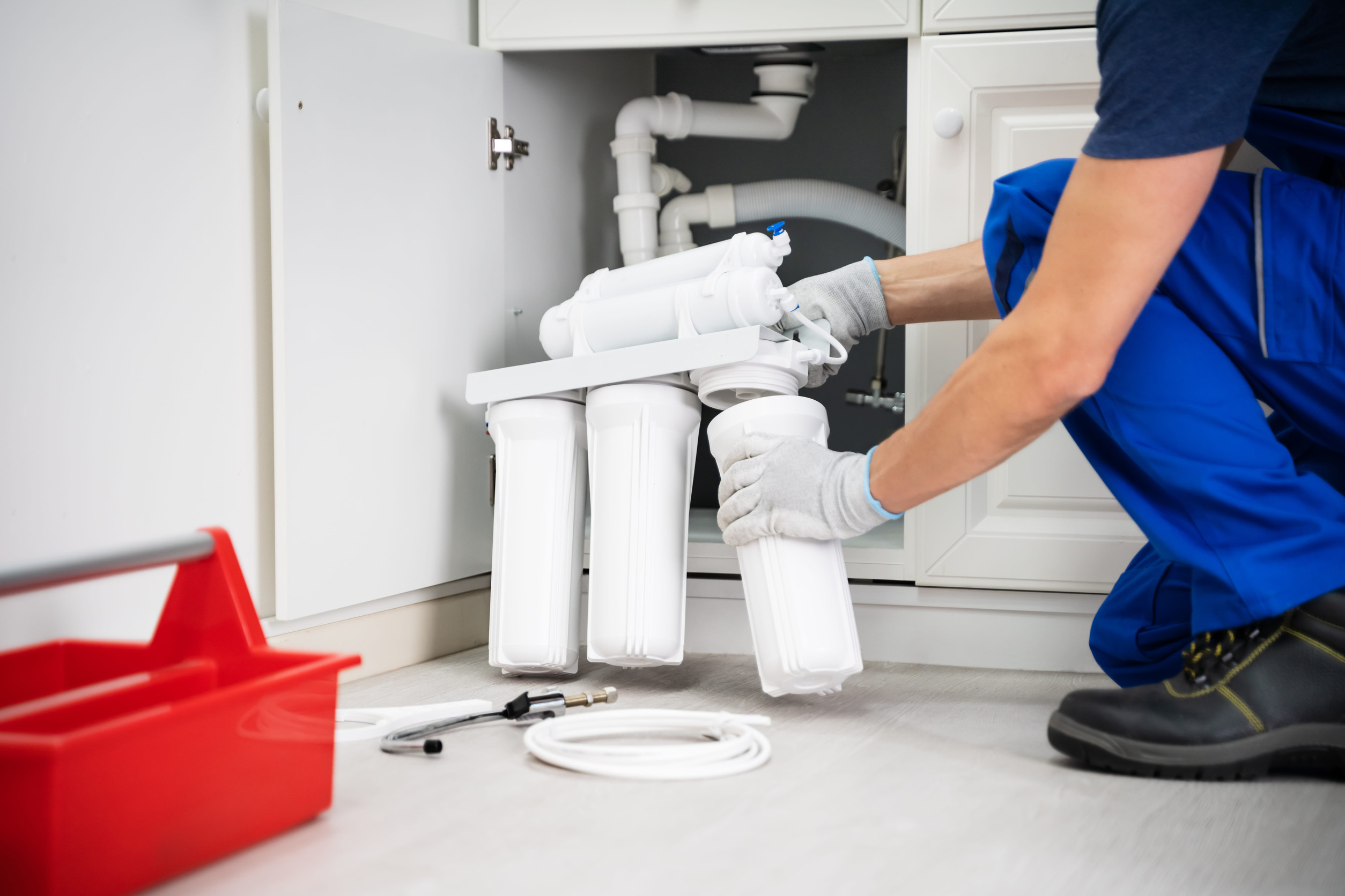 Comment fonctionne un osmoseur sous évier ?